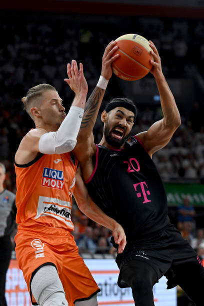 迫使管理机 迫使管理机