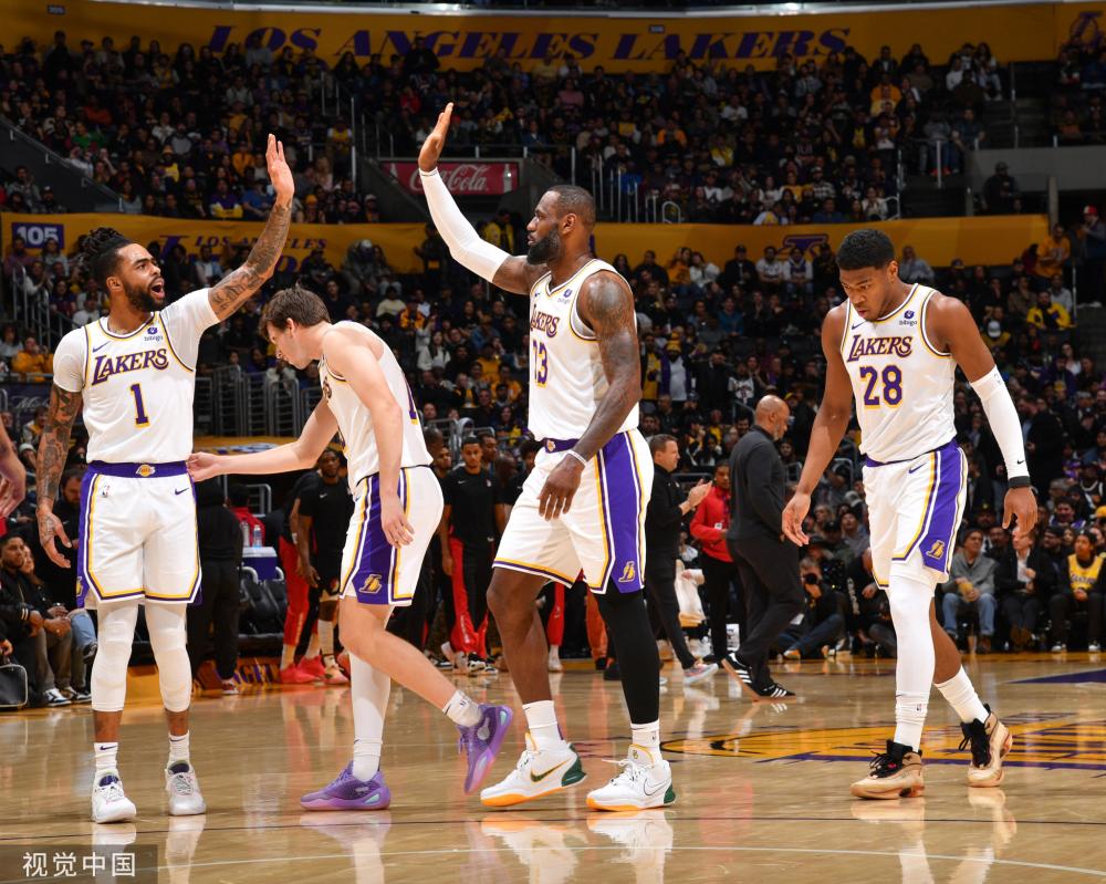 面对水晶宫 面对水晶宫