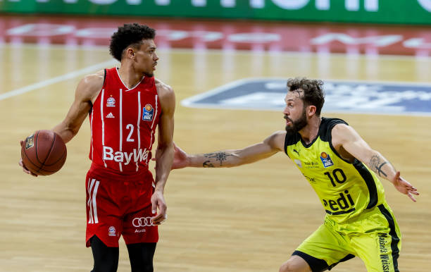 这对快船的 这对快船的