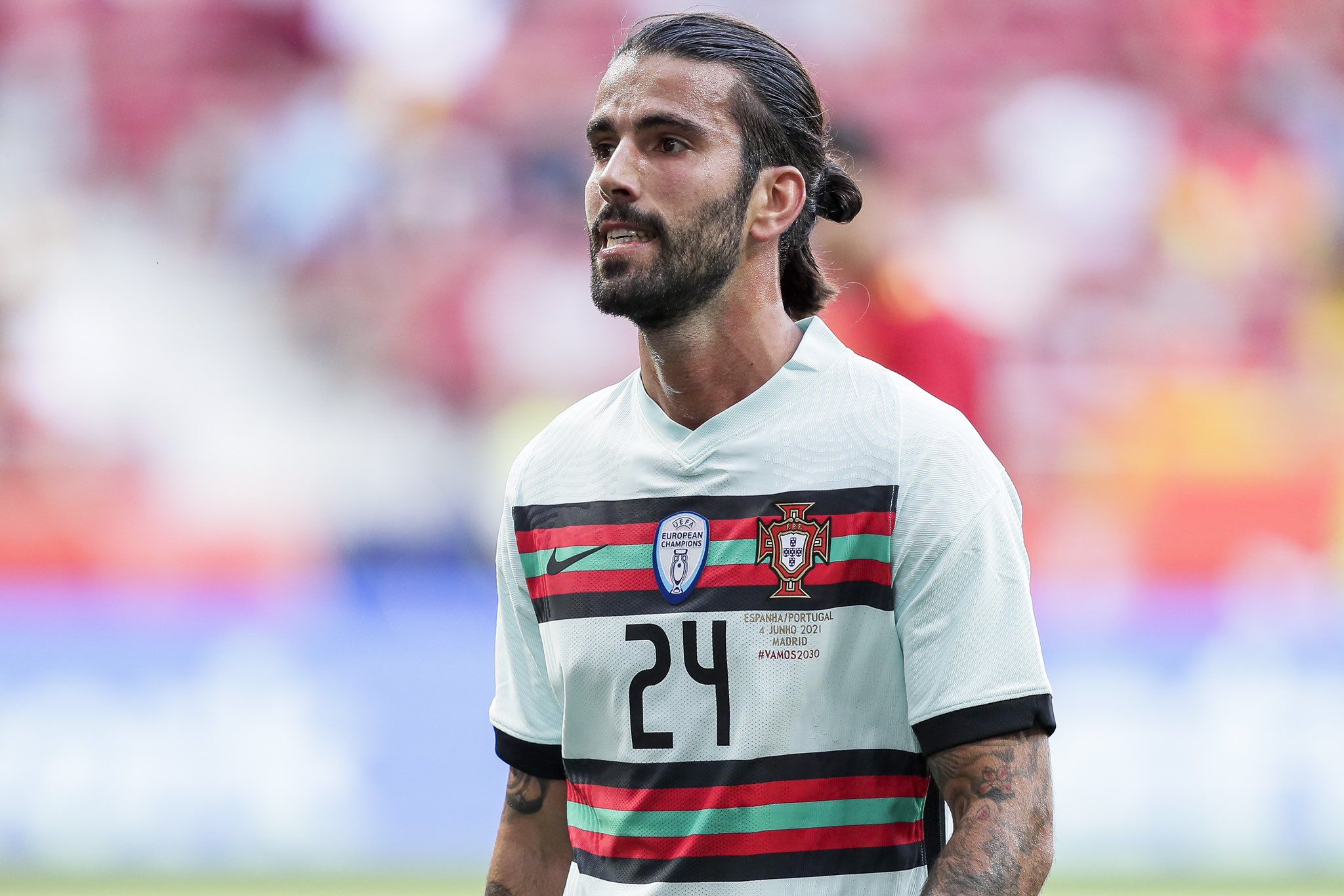 也可能为俱 也可能为俱