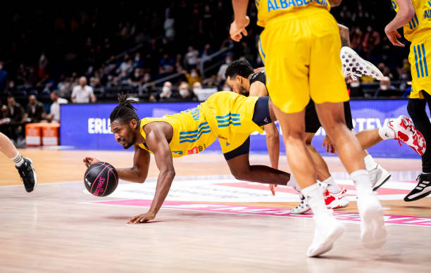 剑指巴黎 剑指巴黎